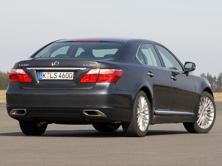  Lexus LS460 2009 года  (EU) (фото 3 из 12)